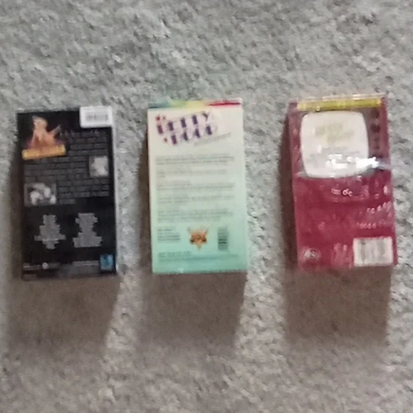 Betty Boop VHS Movies - Picture 2 of 2